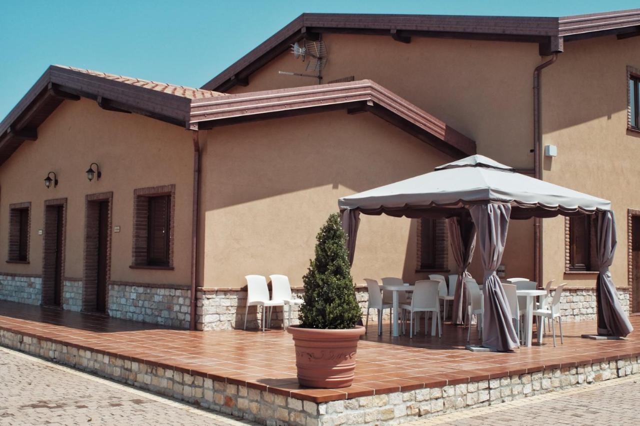 Agriturismo Albachiara Bisignano Exteriér fotografie